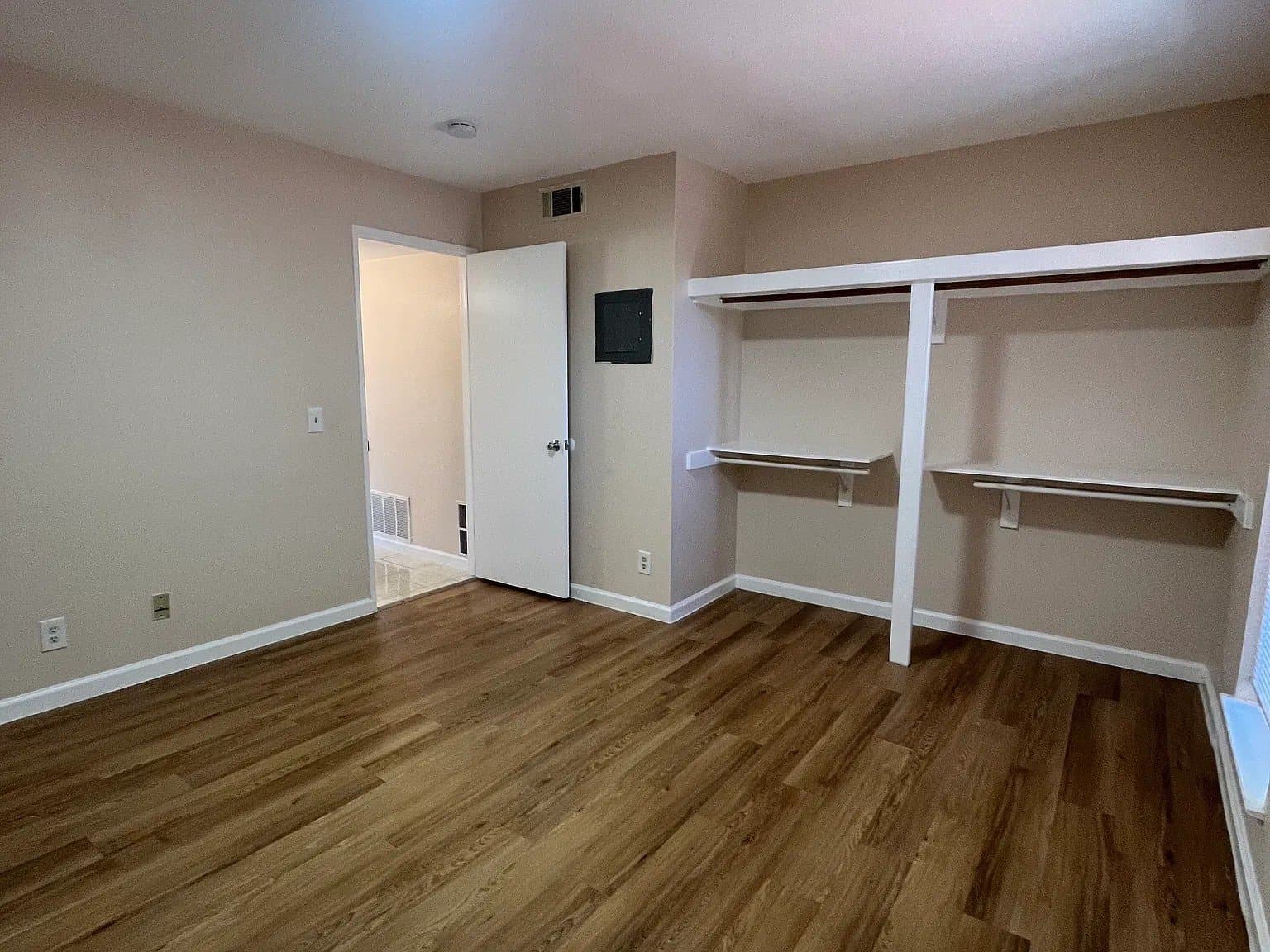 Concord Apartment: 2415 Olivera Rd