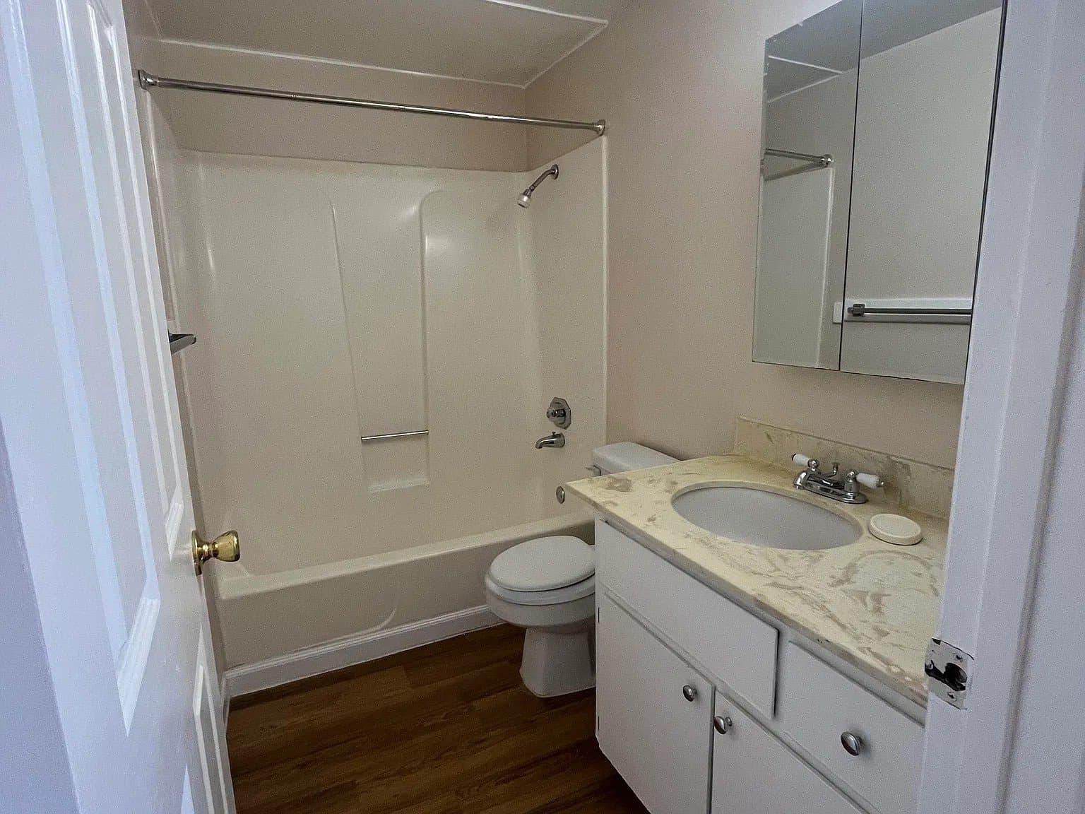 Concord Apartment: 2415 Olivera Rd
