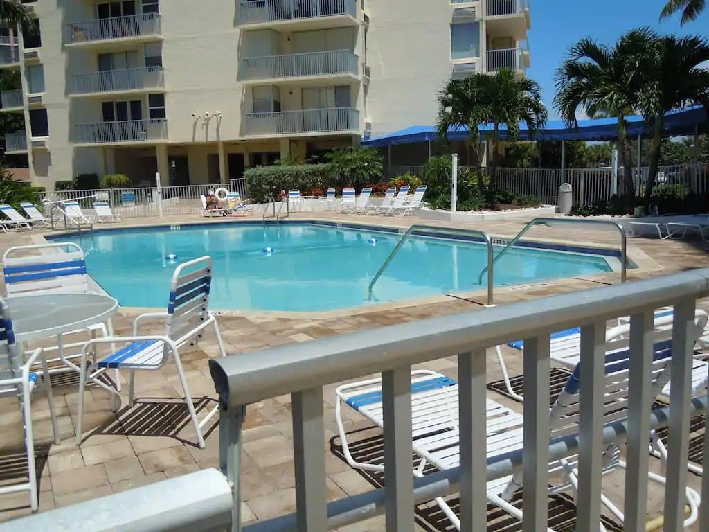 Fort Myers Beach Condo: 7360 Estero Blvd