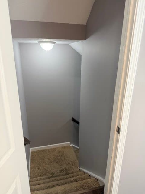 Fishers House: 15854 Oakhurst Ln