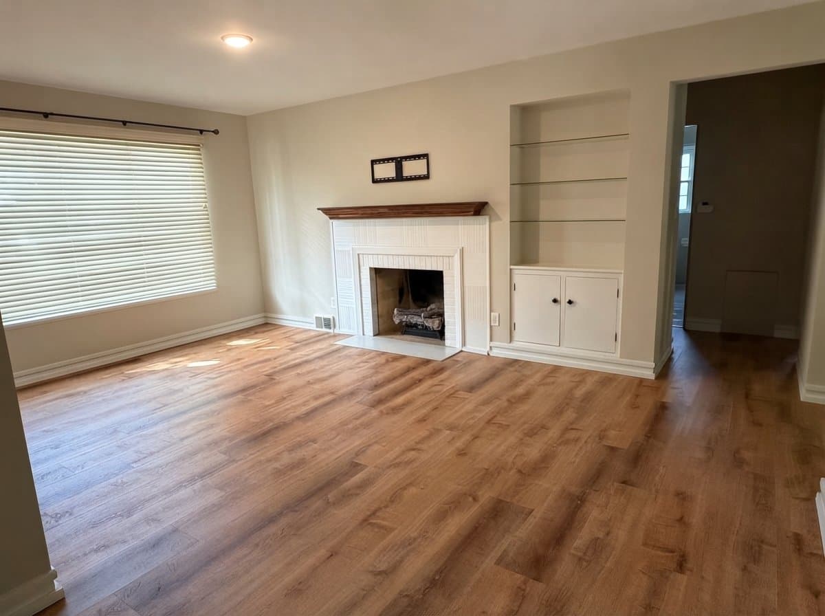 Bloomington House: 523 McGregor St