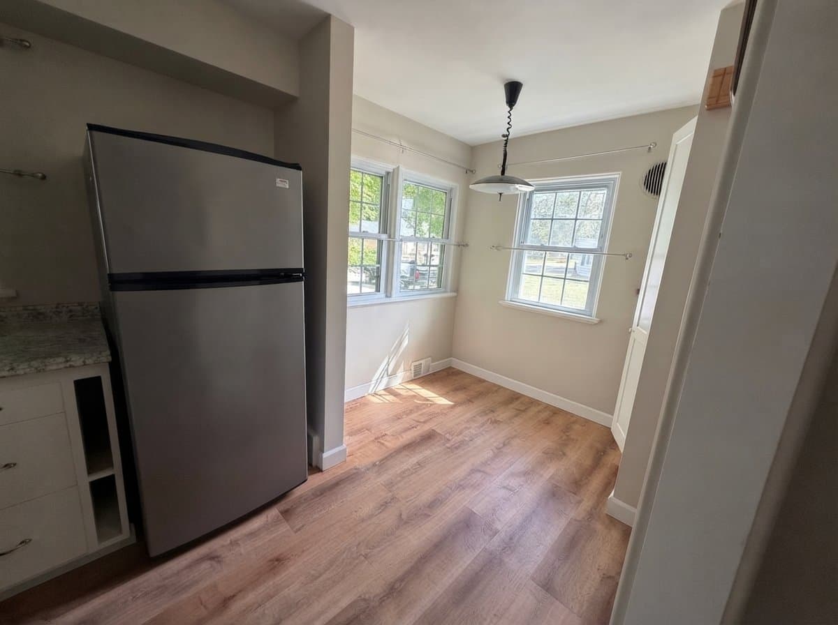 Bloomington House: 523 McGregor St