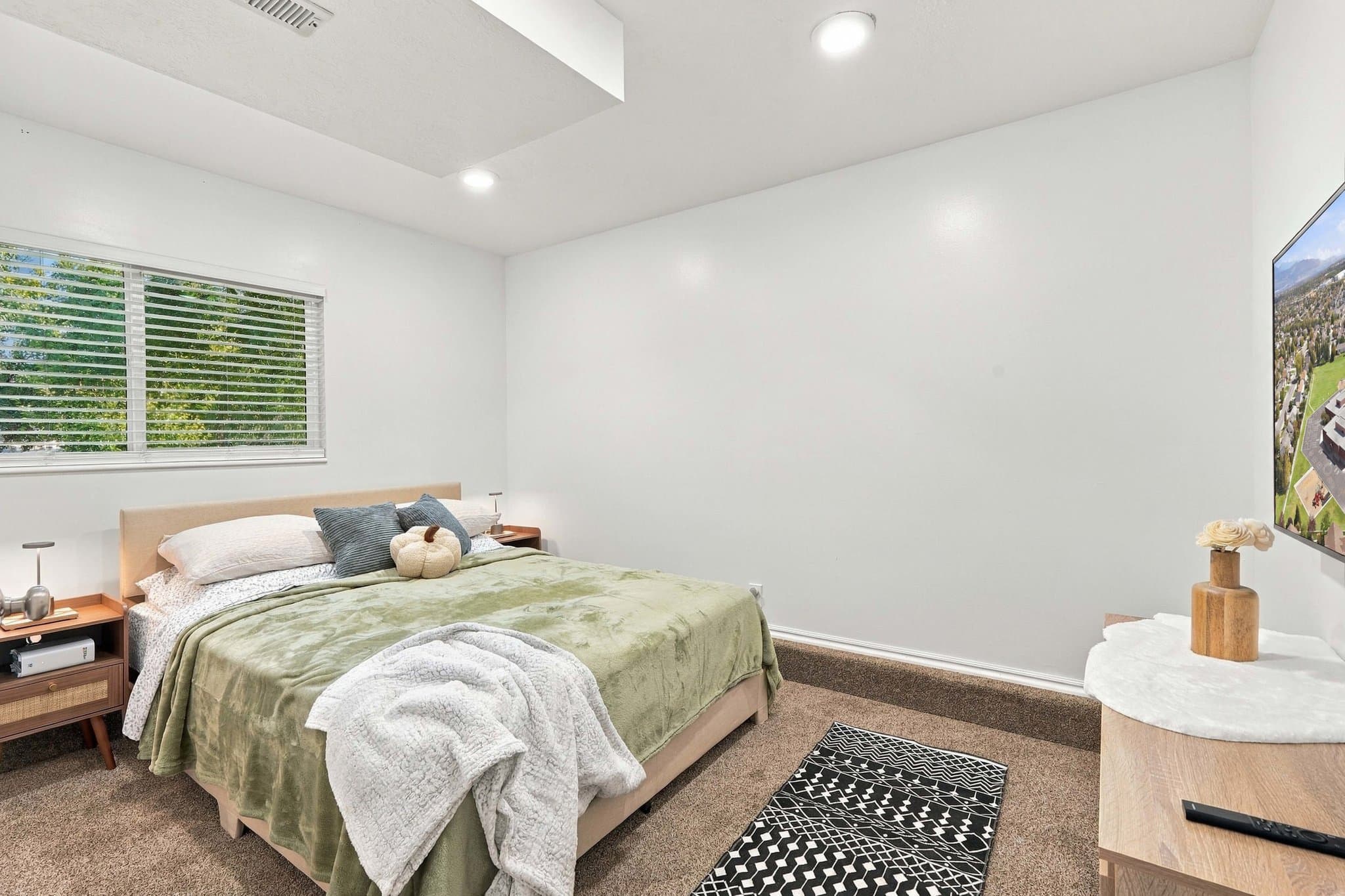 West Jordan House: 2051 W Wasa St