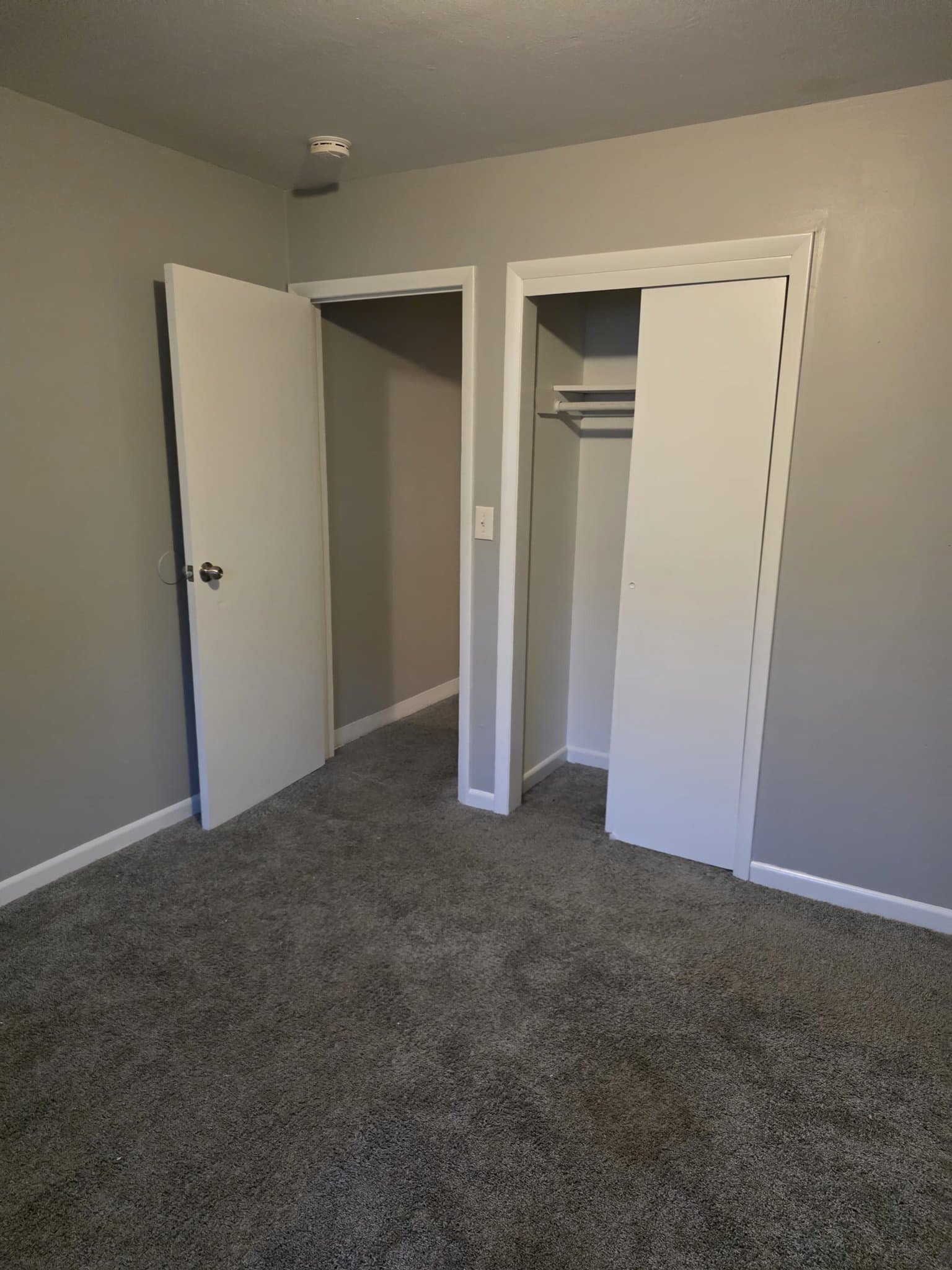 Waterbury Apartment: 40 Whitewood Road