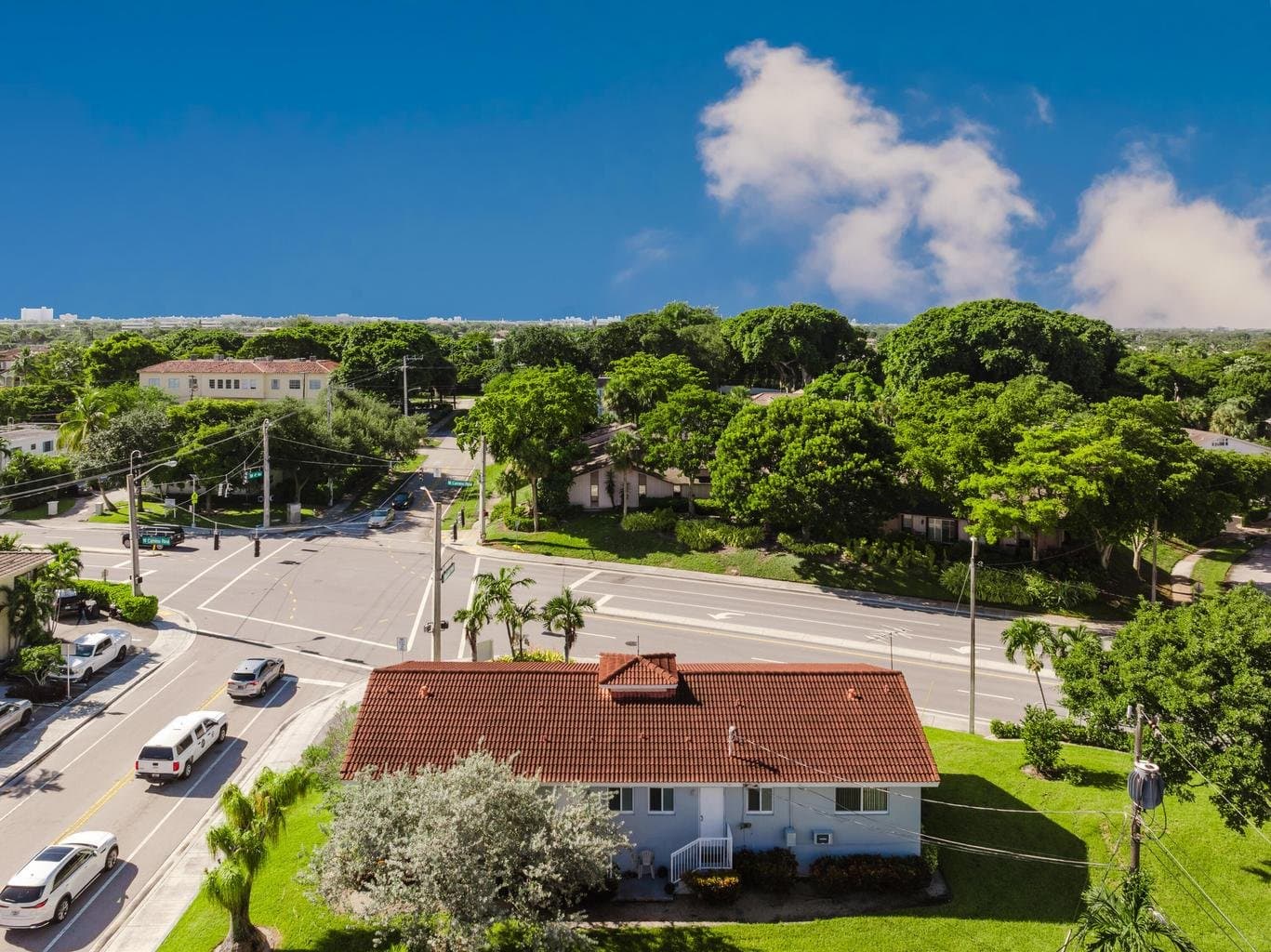Boca Raton Apartment: 431 W Camino Real