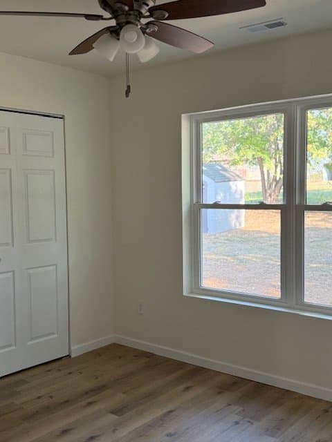 Albion Townhome: 1210 3rd St