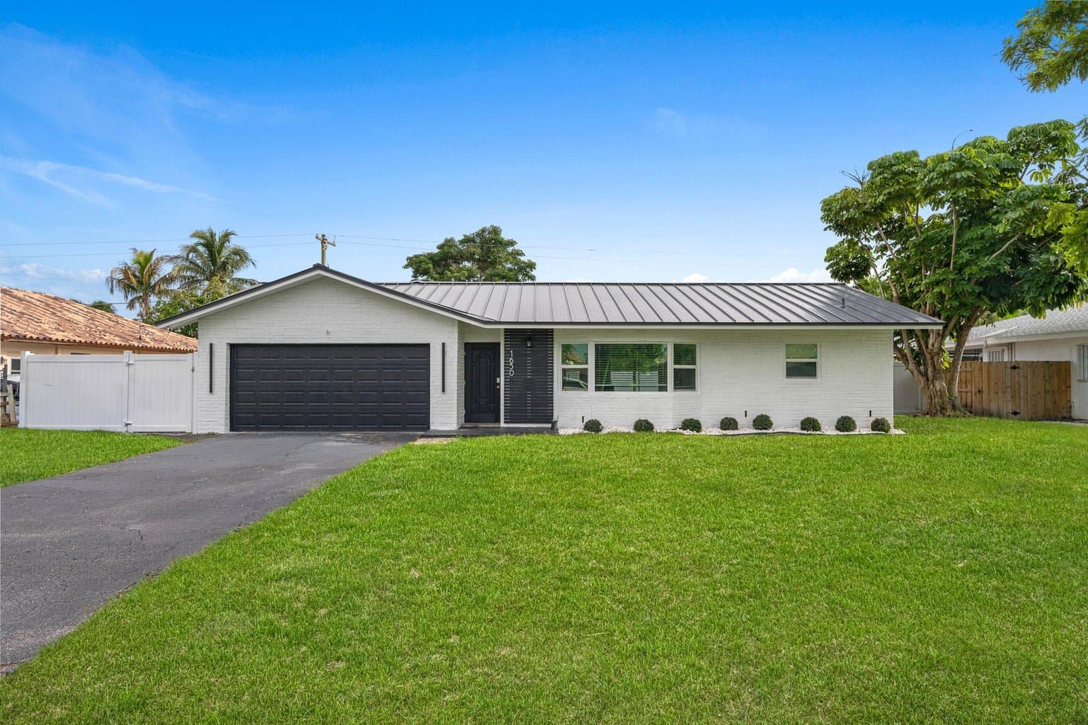 Boca Raton House: 1650 NW 9TH Street