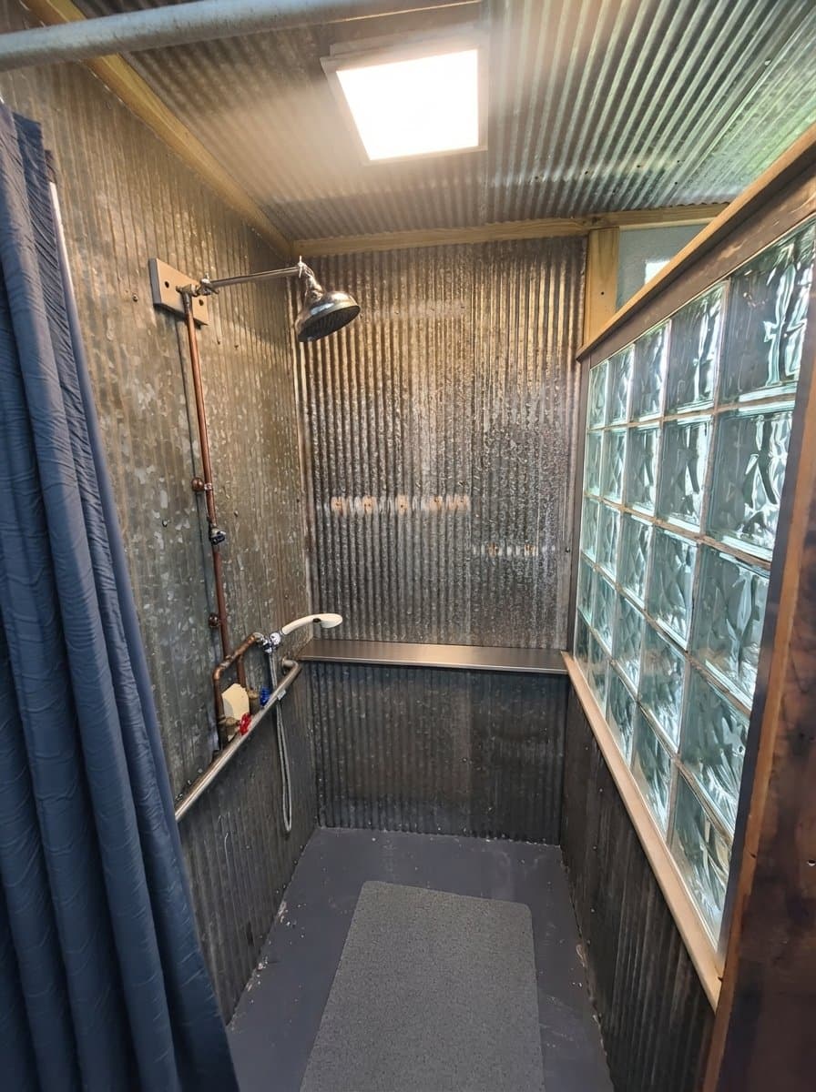Dubuque Apartment: 2901 Hillcrest Rd