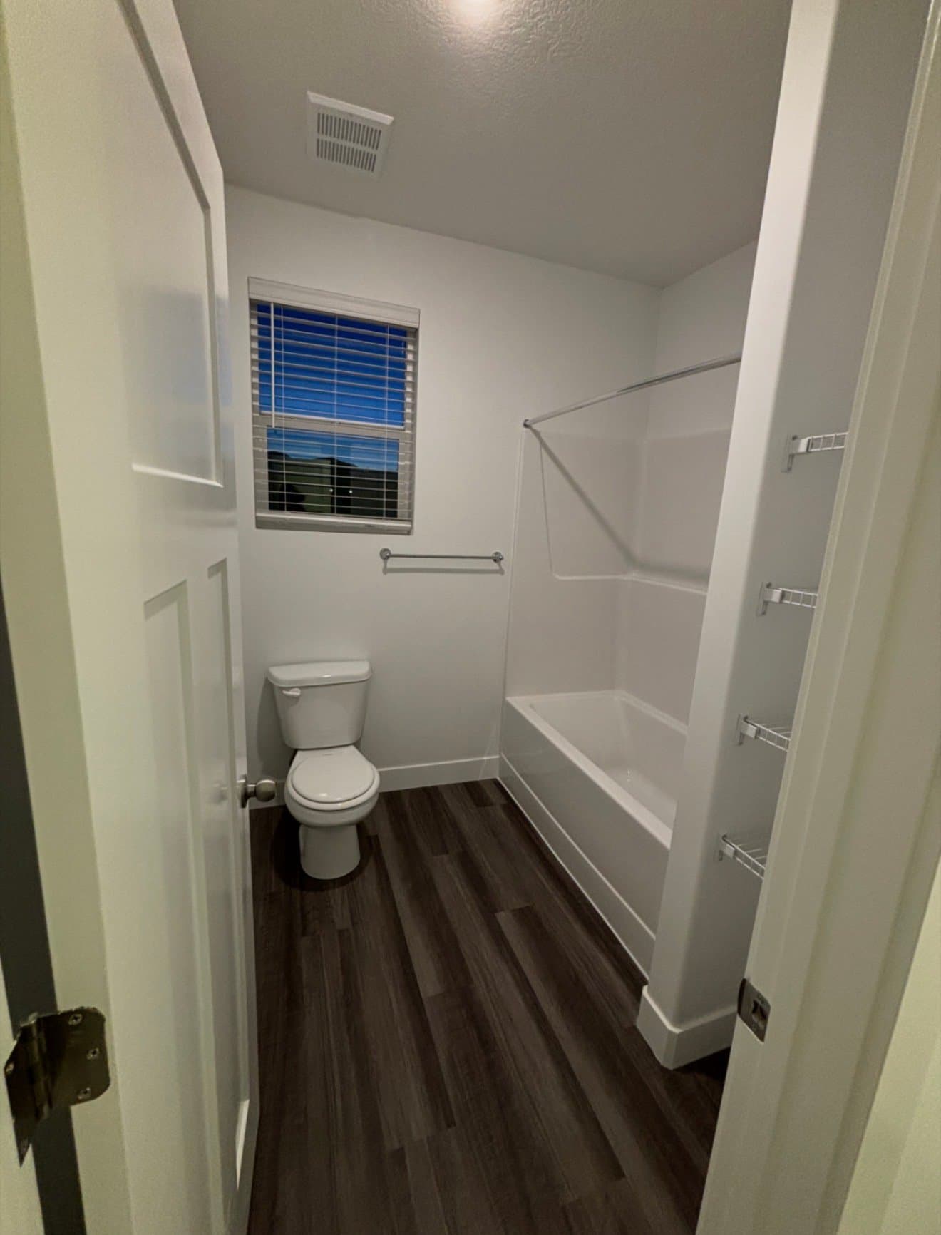 Riverton Single Room: 4716 W Grady Ln