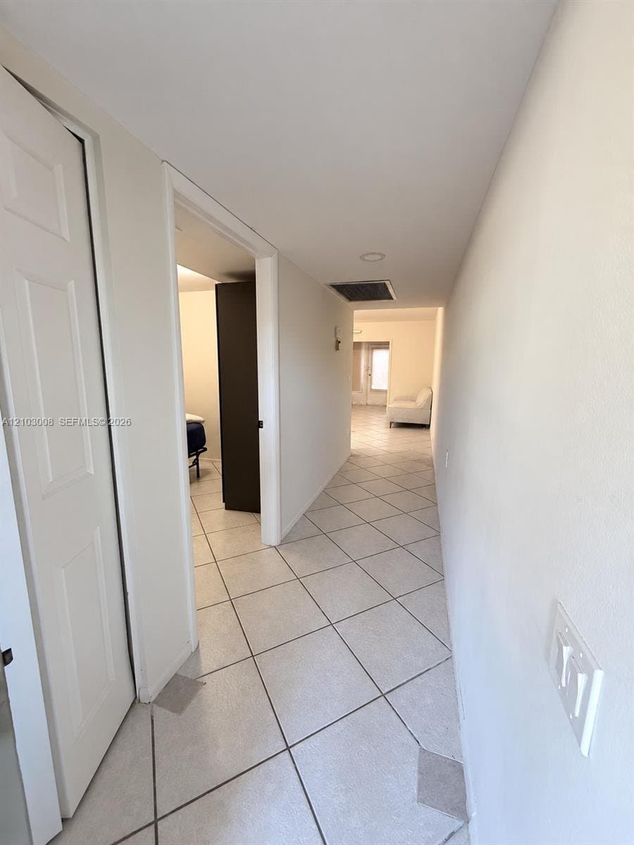 COCONUT CREEK Condo: 1207 Bahama Bnd