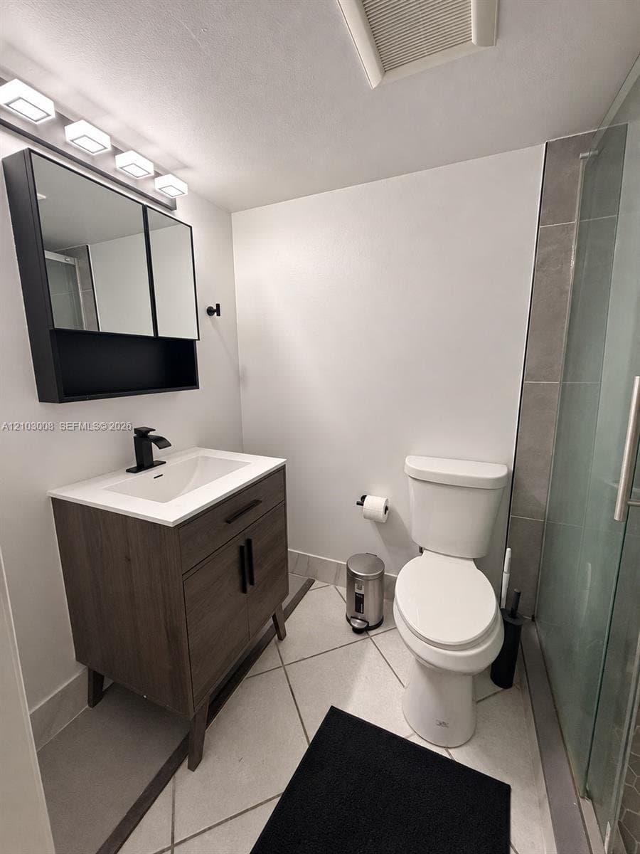 COCONUT CREEK Condo: 1207 Bahama Bnd