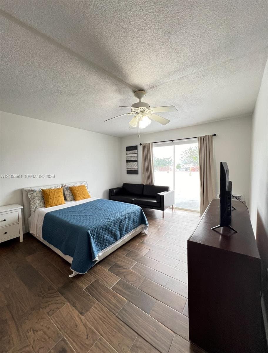 NORTH BAY VILLAGE Condo: 7904 West Dr
