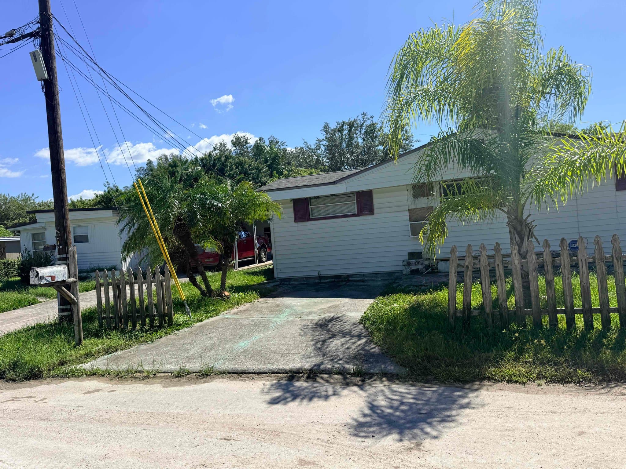 Port Richey House: 6502 Cathy Dr
