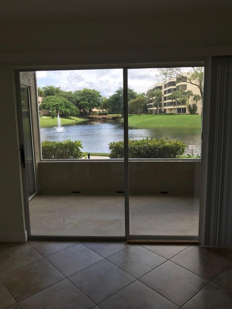Delray Beach Condo: 1865 Palm Cove Blvd