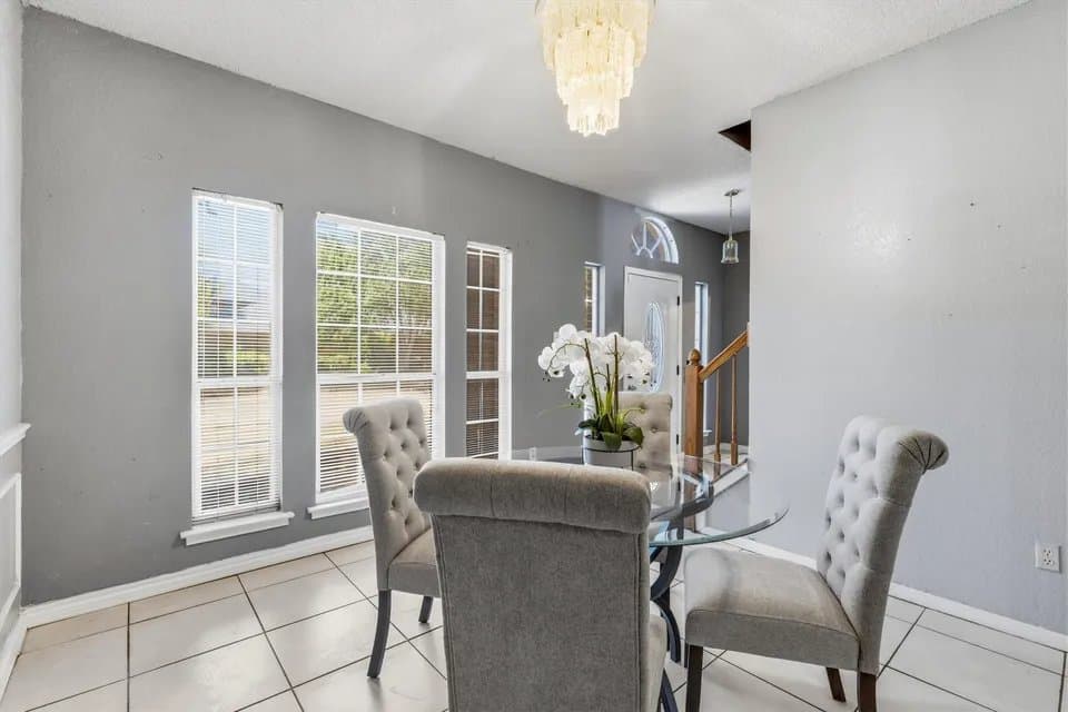 Mesquite House: 2324 Boardwalk Dr.
