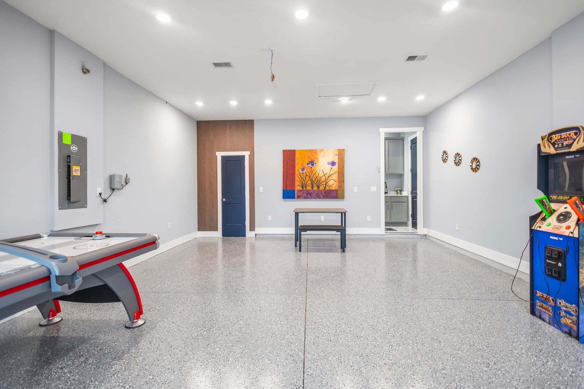 Spring Hill House: 14227 Spring Hill Dr