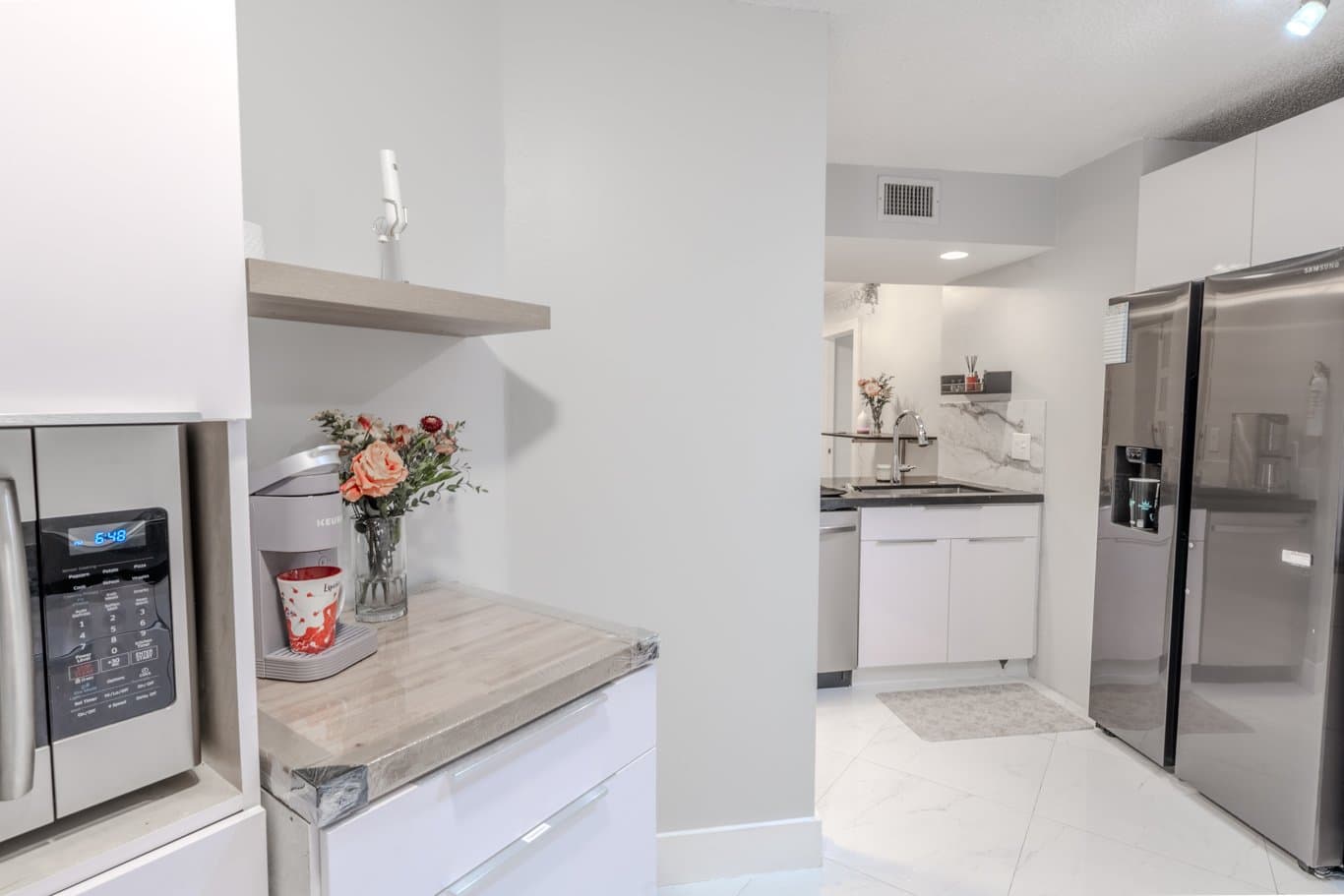 Plantation Condo: 10451 W Broward Blvd