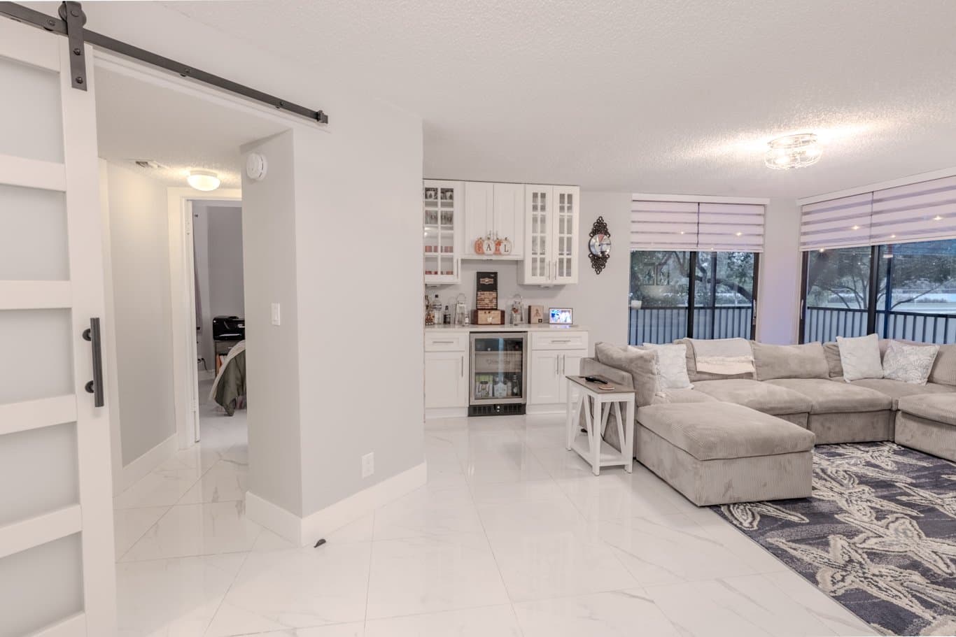 Plantation Condo: 10451 W Broward Blvd