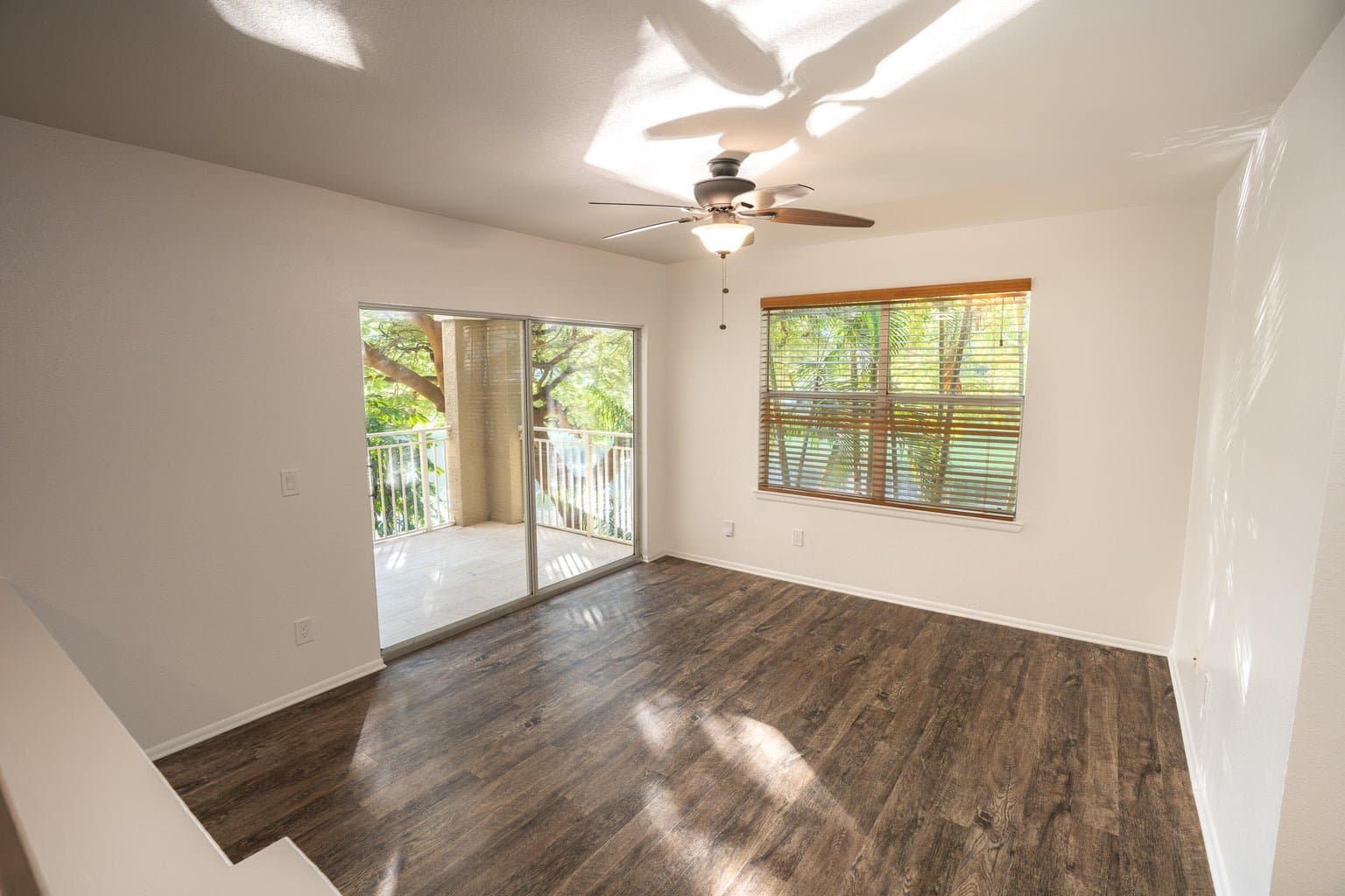 Delray Beach Condo: 1865 Palm Cove Blvd