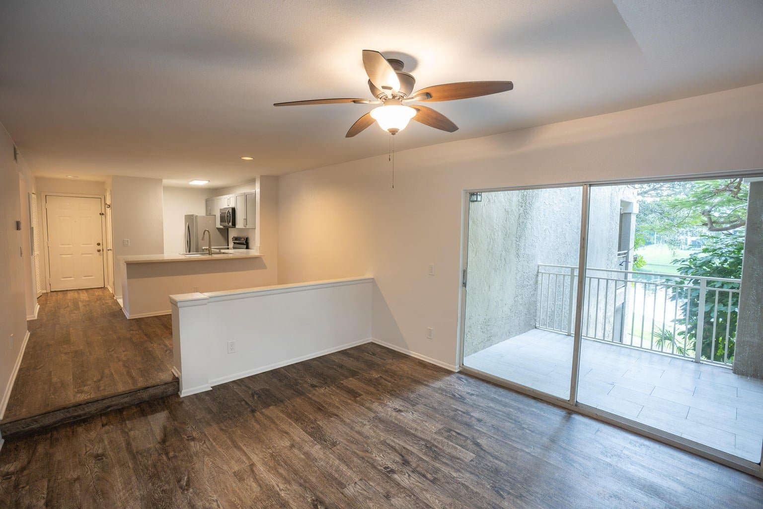 Delray Beach Condo: 1865 Palm Cove Blvd