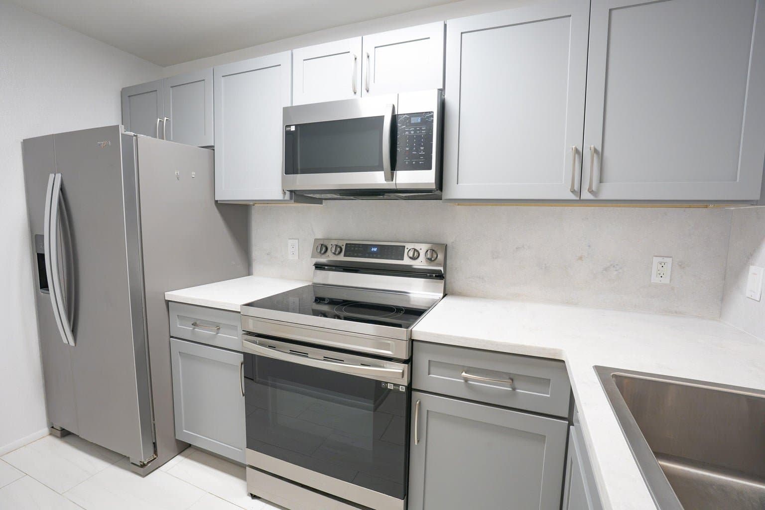 Delray Beach Condo: 1865 Palm Cove Blvd