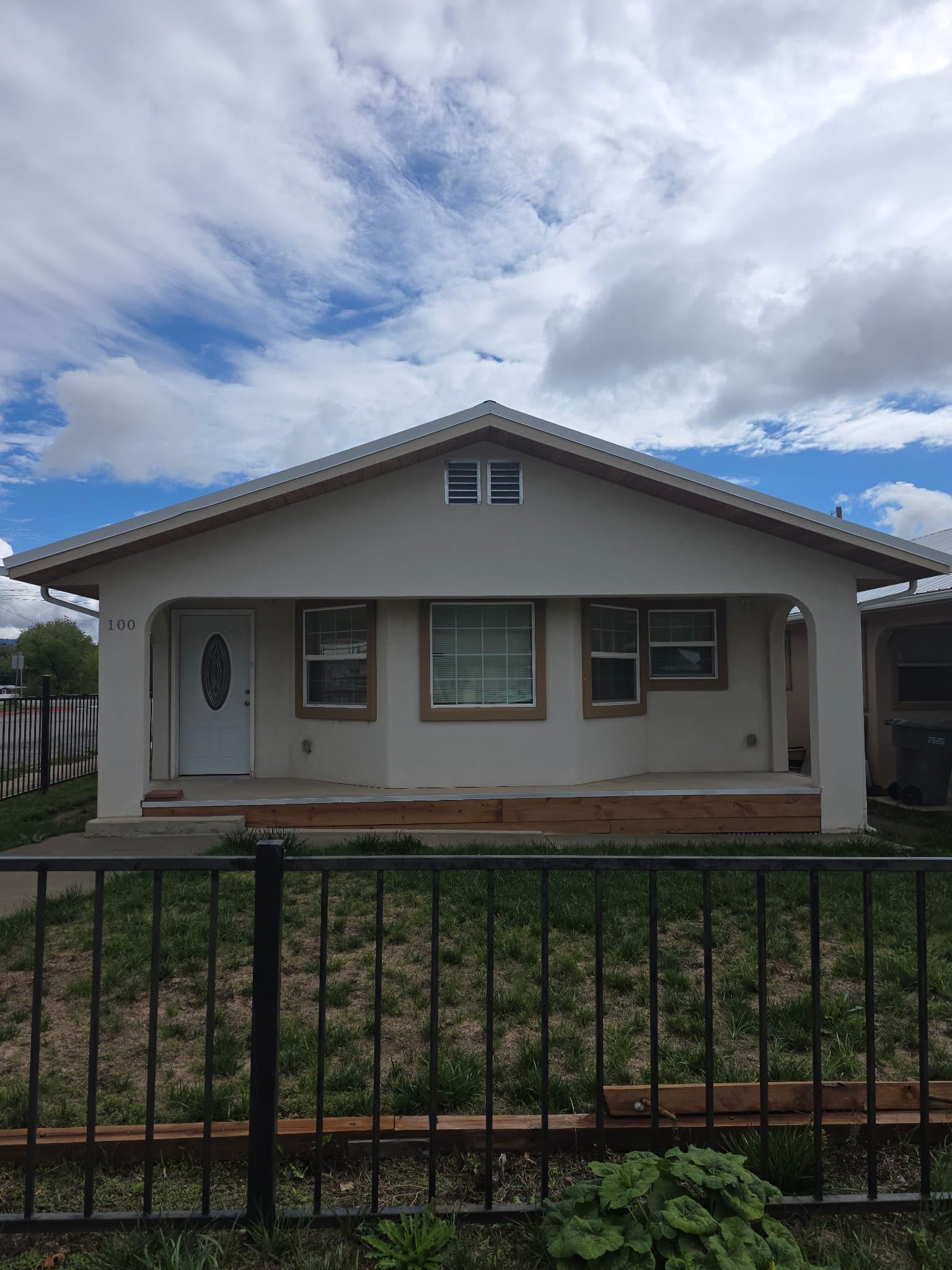Ignacio House: 100 Browning Ave