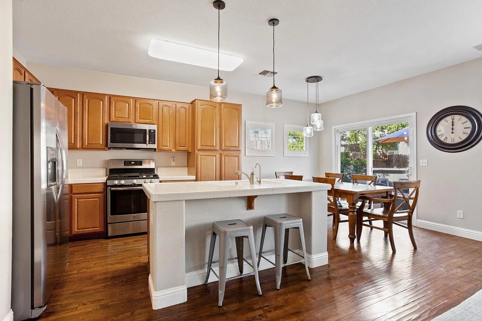 Hughson House: 6909 Prelude Ln