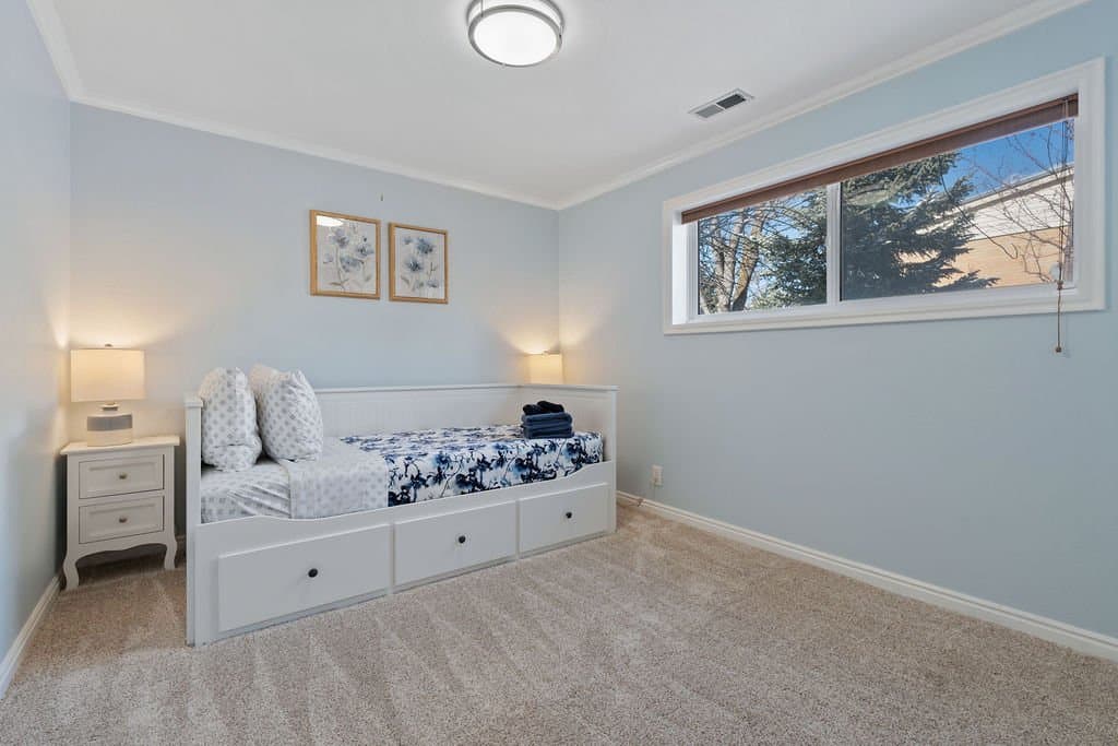 Cottonwood Heights House: 2987 E Bengal Blvd