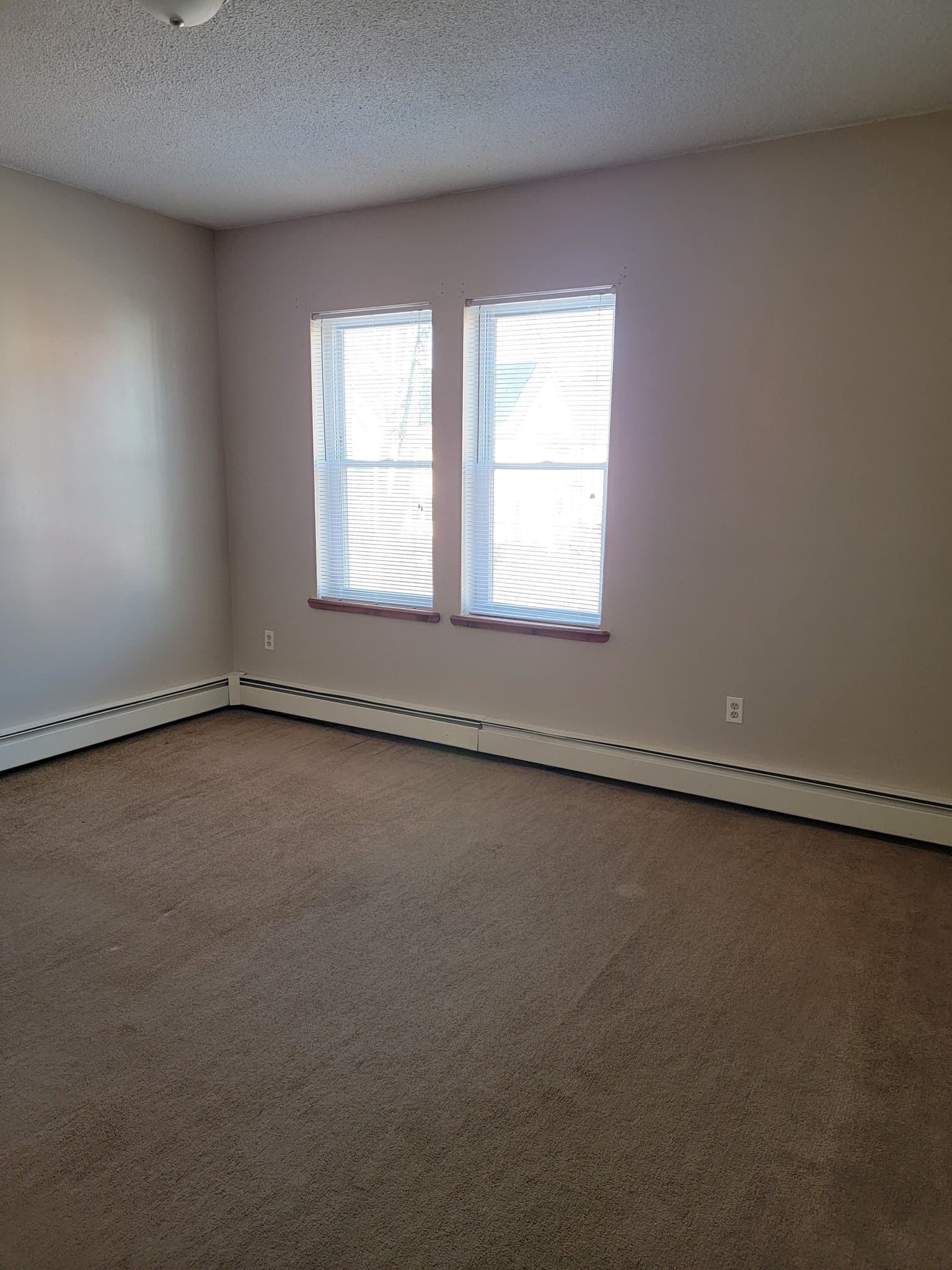 Hartford Apartment: 43 Lenox St