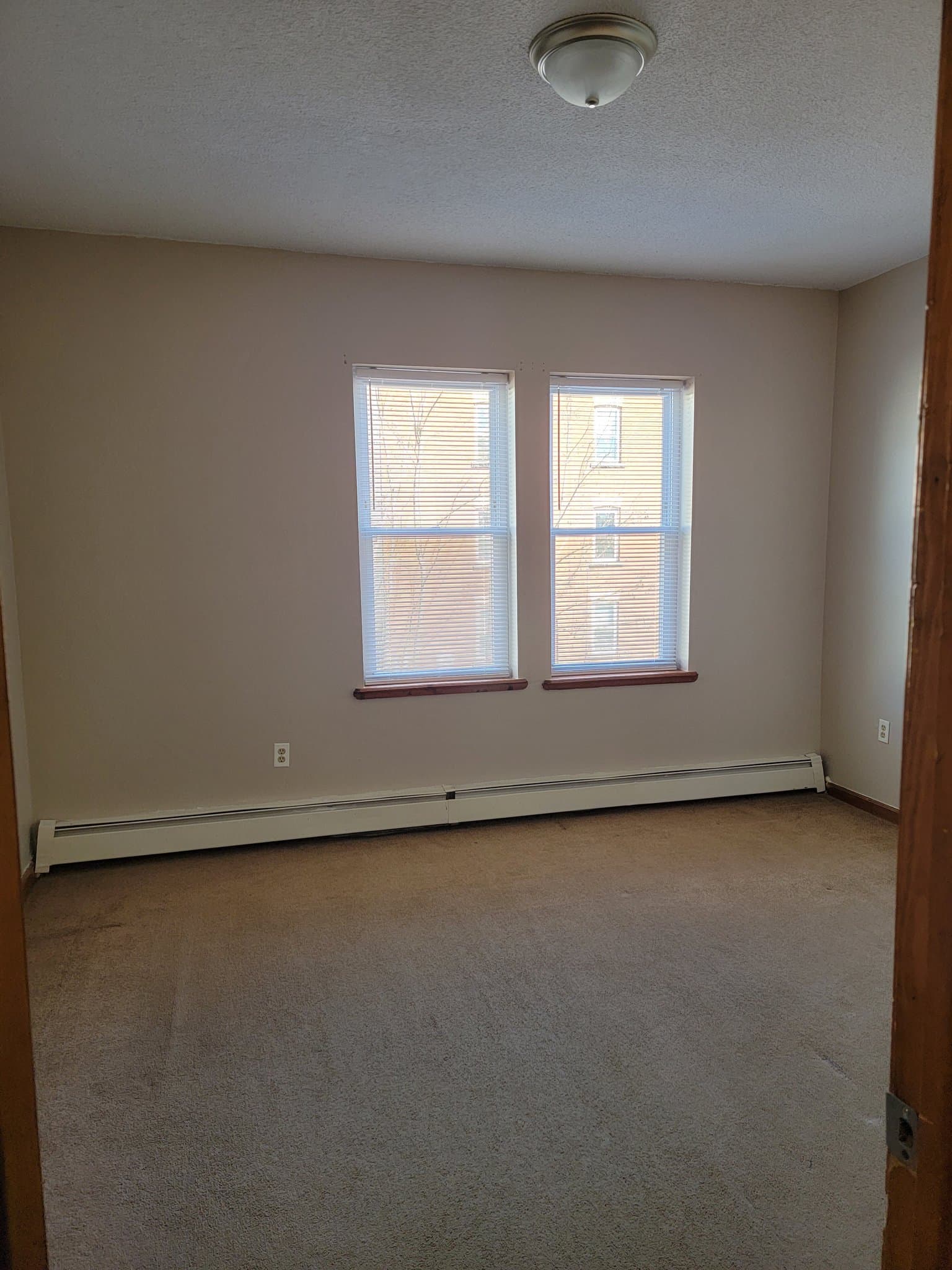 Hartford Apartment: 43 Lenox St