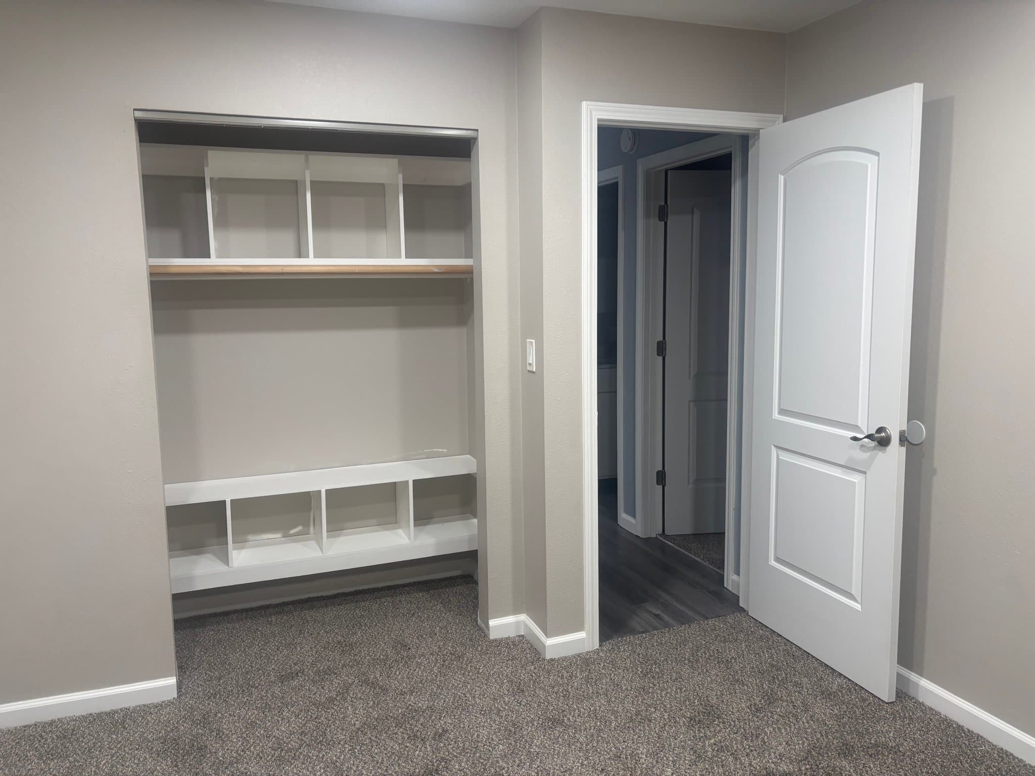 Kansas City House: 2045 S 65th St