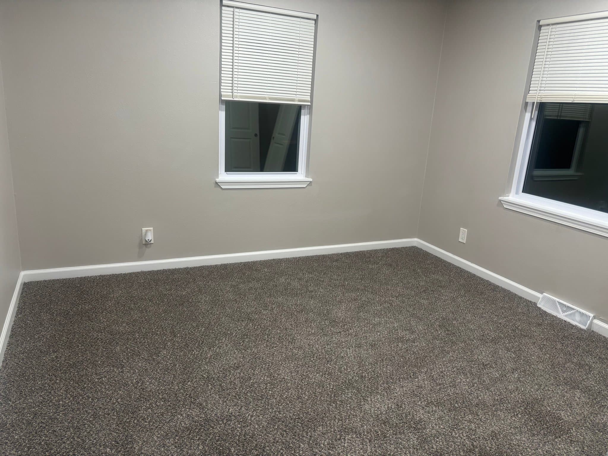 Kansas City House: 2045 S 65th St