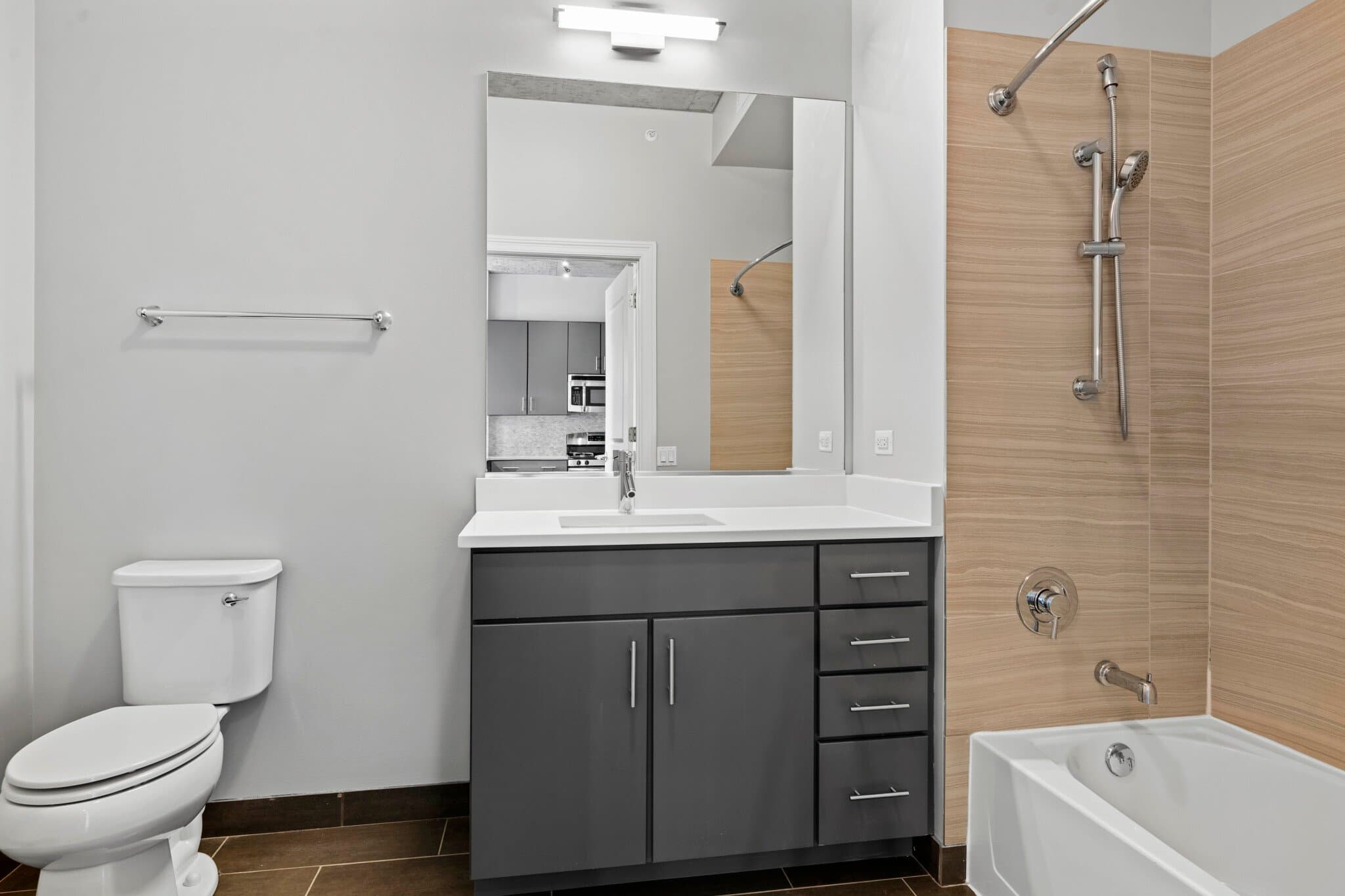 Chicago Apartment: 867 S Clark