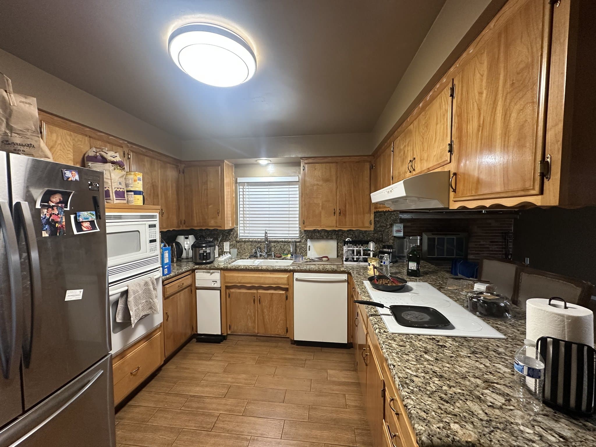Bakersfield House: 200 Electra