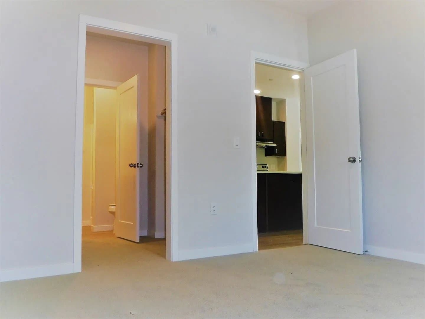 Sacramento Apartment: 519 T St