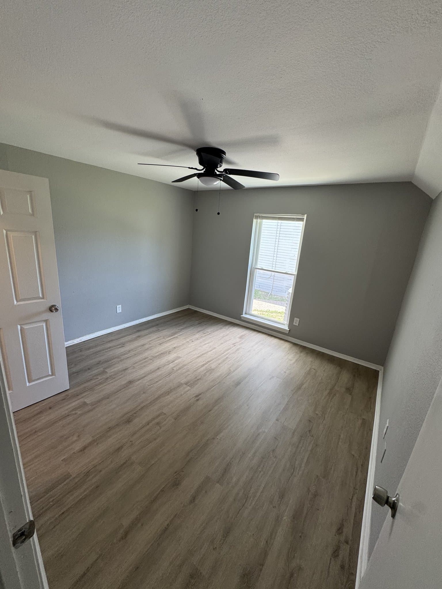 Baytown Apartment: 301 Tri City Beach Rd