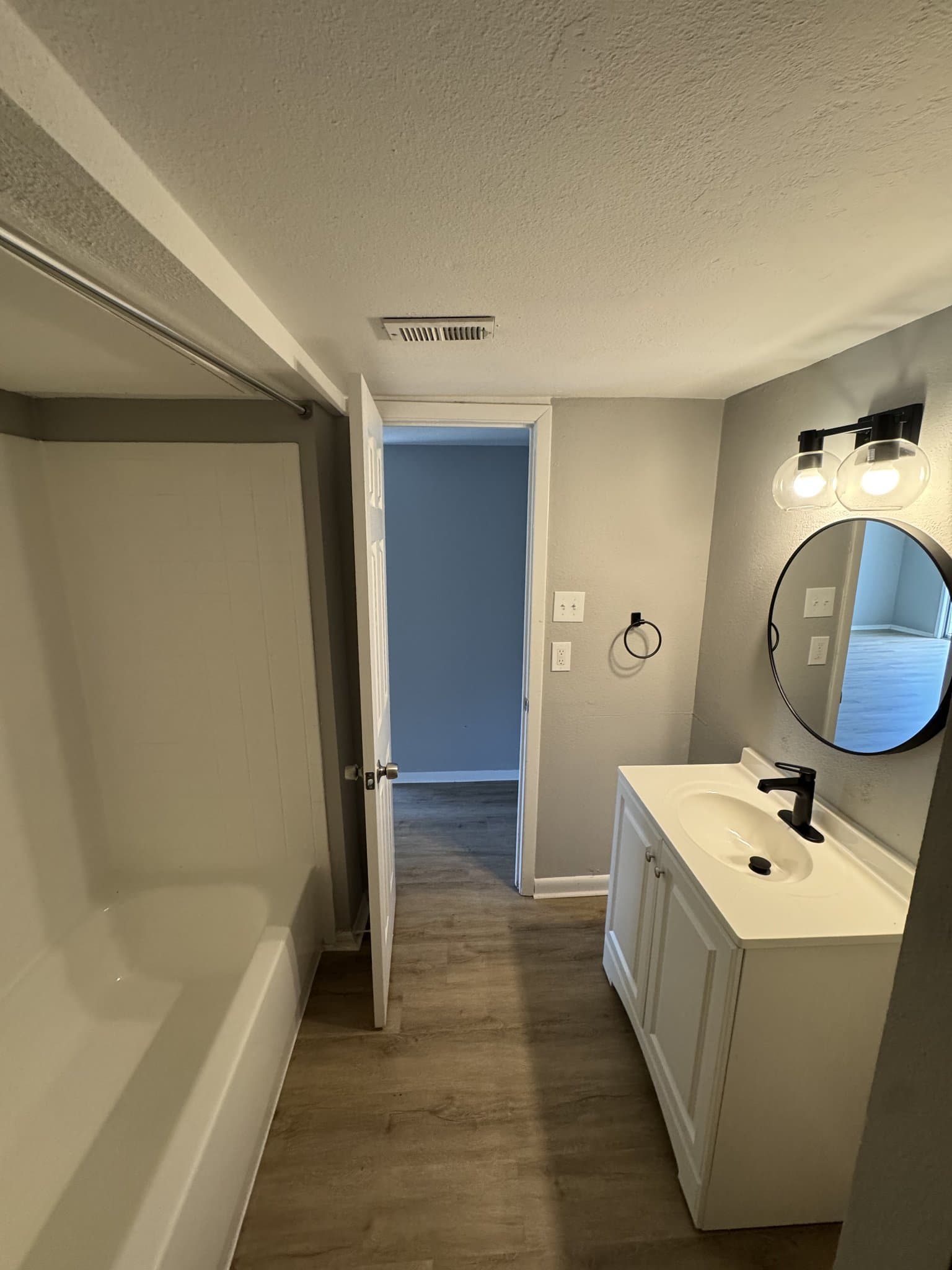 Baytown Apartment: 301 Tri City Beach Rd