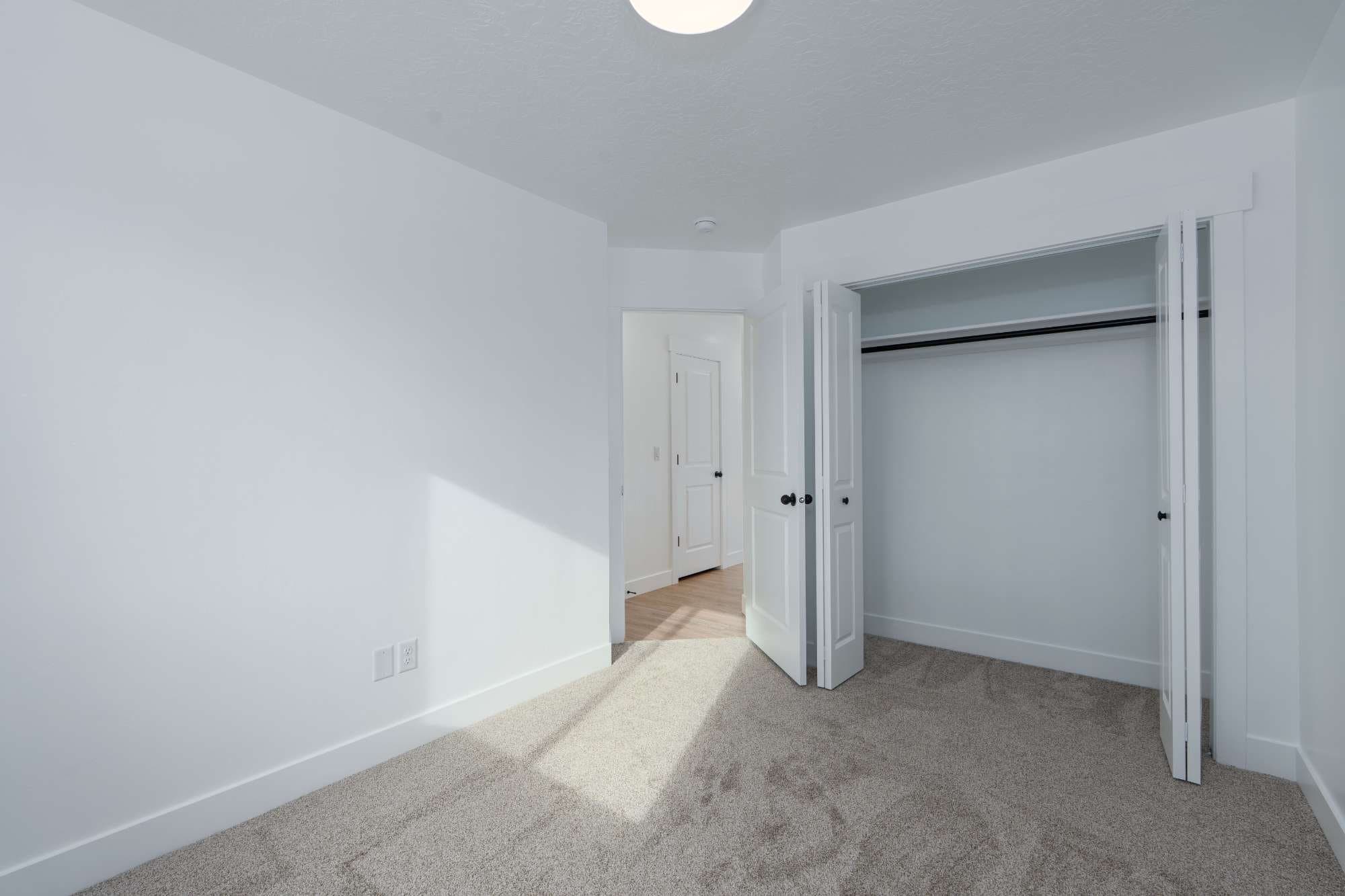 Vernal Townhome: 1550 W Partridge Dr