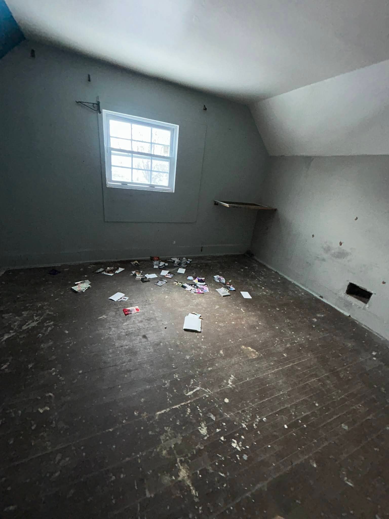 Peoria House: 1811 W Millman St