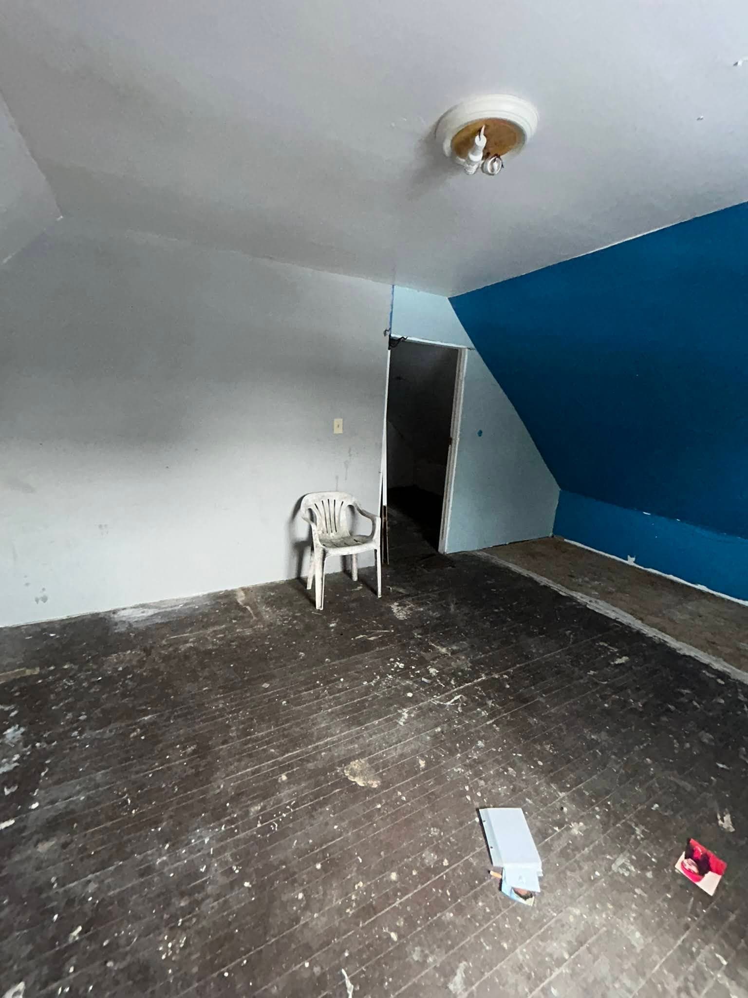 Peoria House: 1811 W Millman St