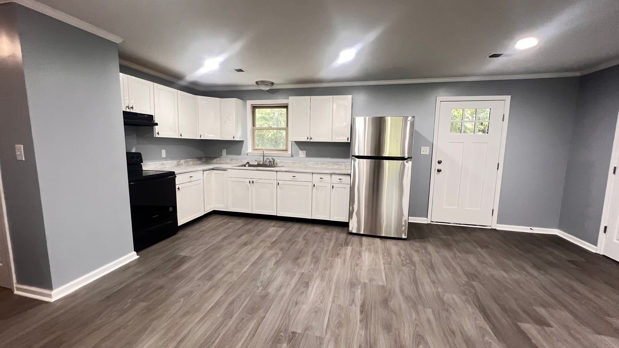 Saint George House: 115 Willis Road