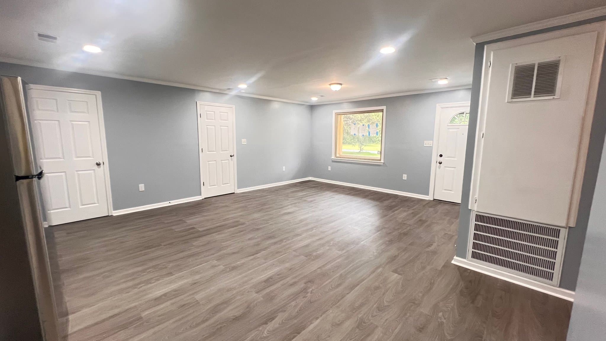 Saint George House: 115 Willis Road