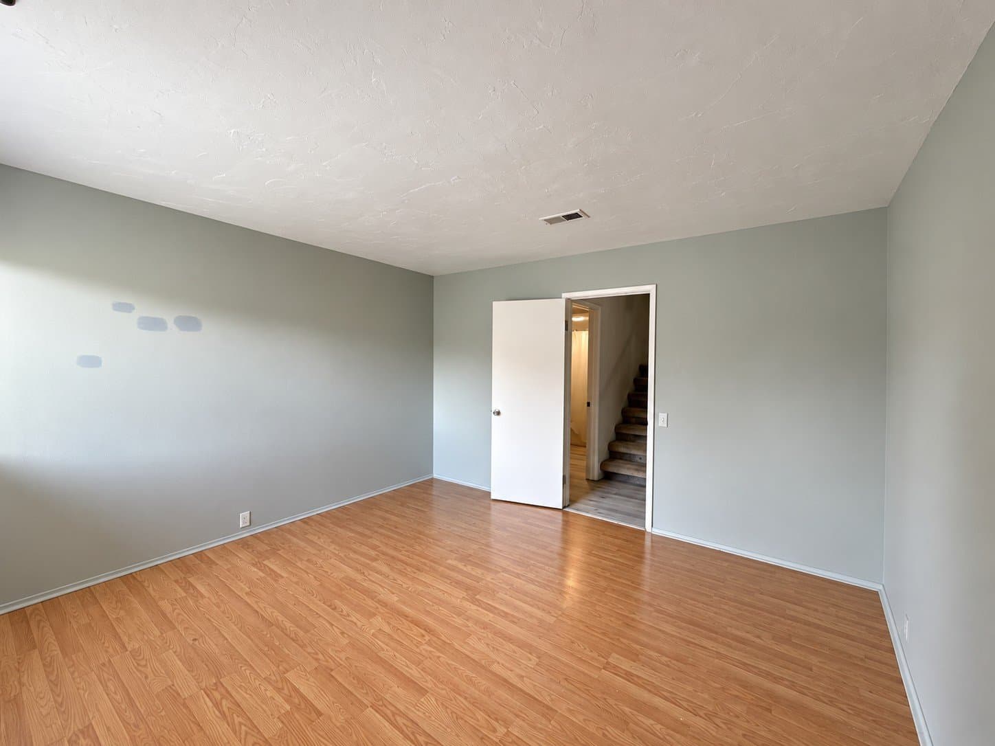 San Diego Townhome: 7924 Camino Tranquilo