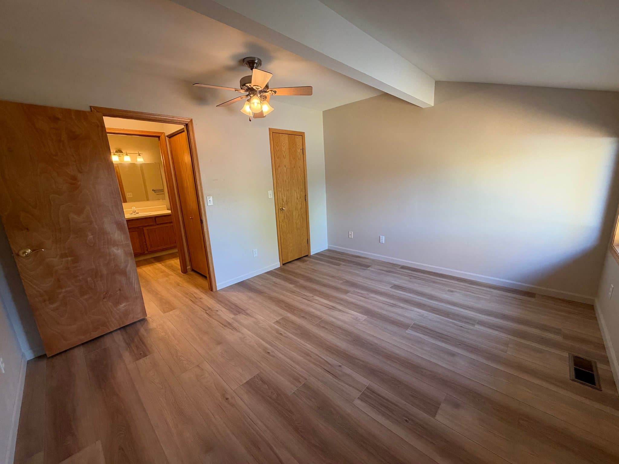 Billings Townhome: 3170 Solar Blvd