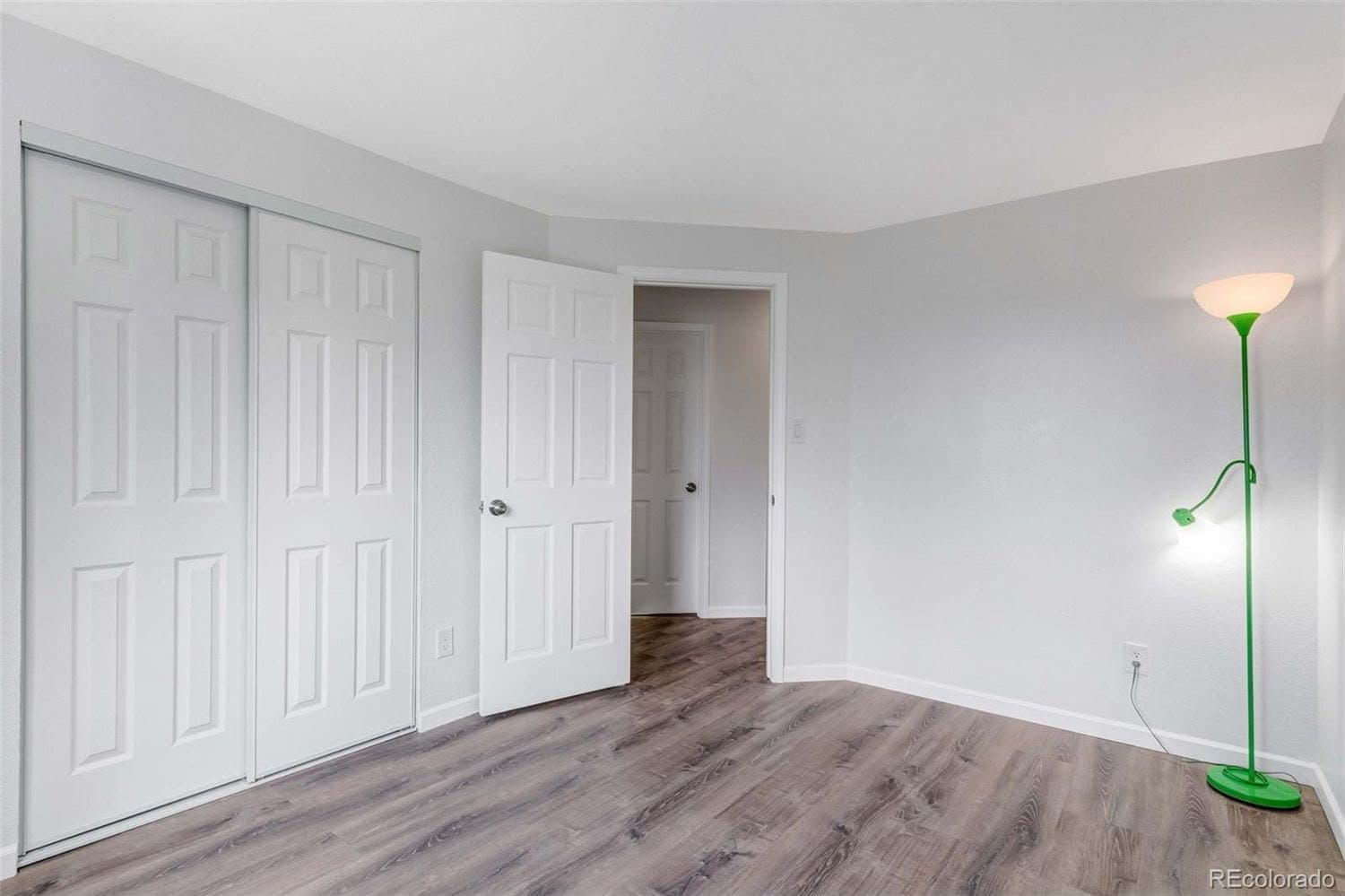 Thornton House: 5101 E 122nd Cir