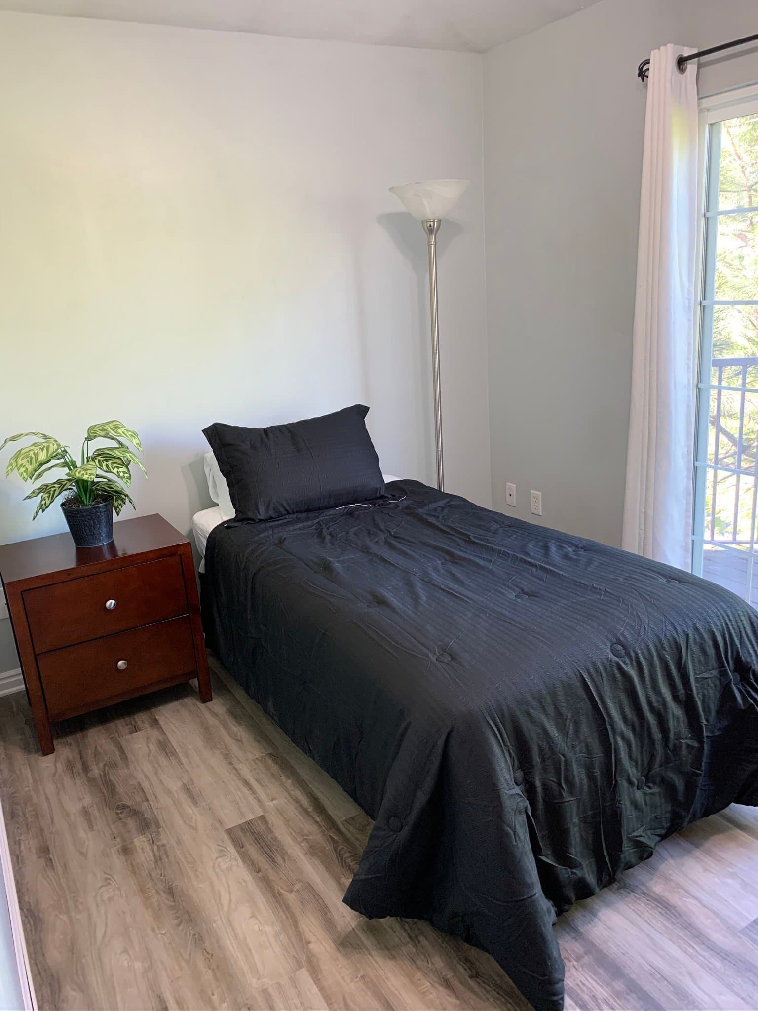 Riverton Single Room: 1438 W Brunello Dr