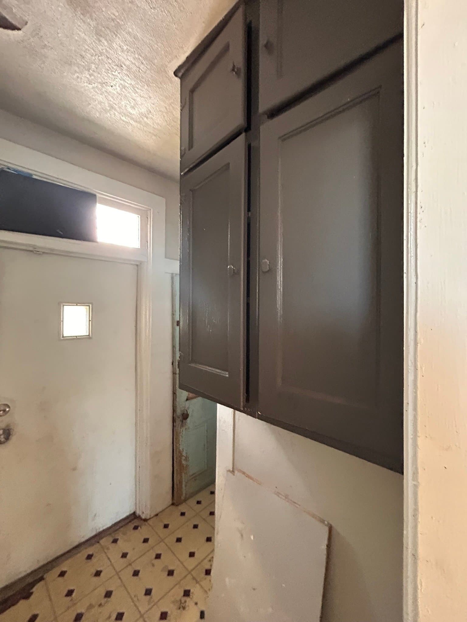 Saint Louis House: 5341 Goodfellow Blvd