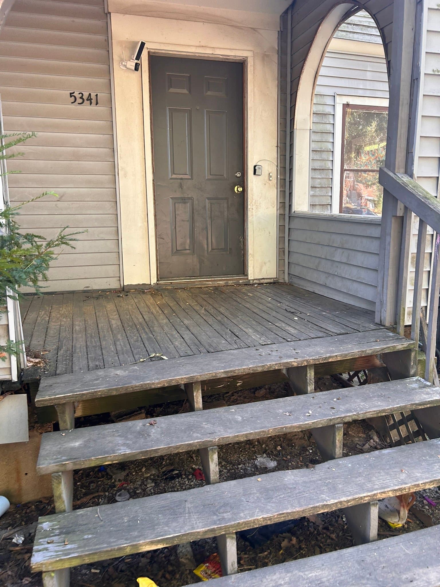Saint Louis House: 5341 Goodfellow Blvd