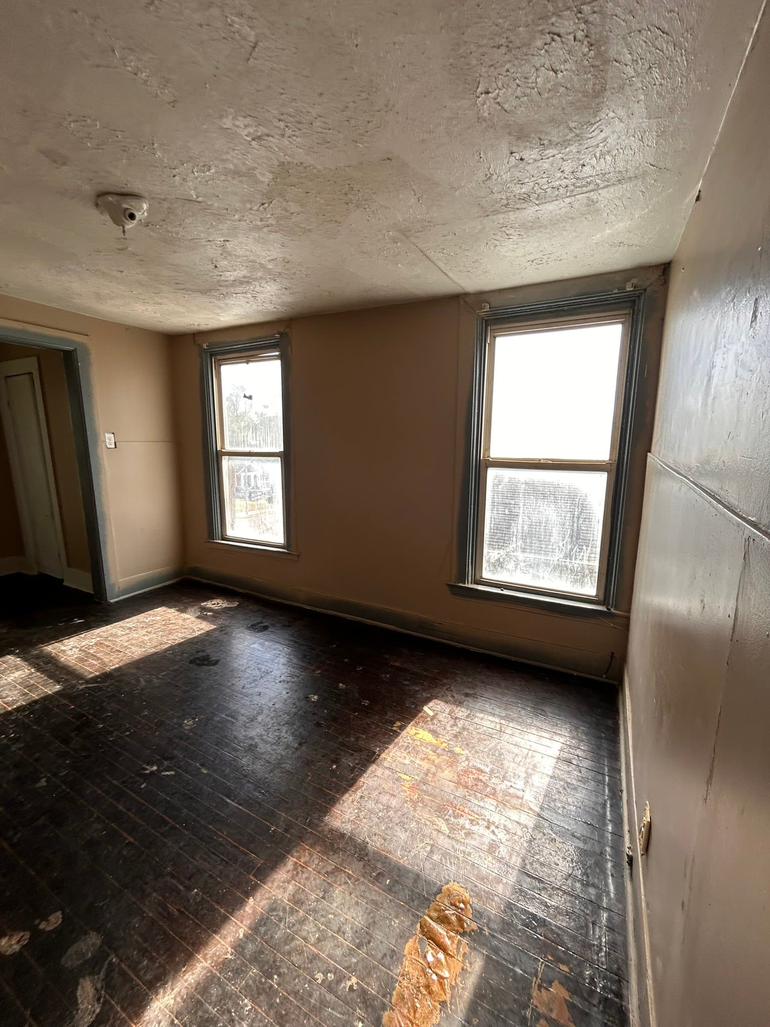 Saint Louis House: 5341 Goodfellow Blvd