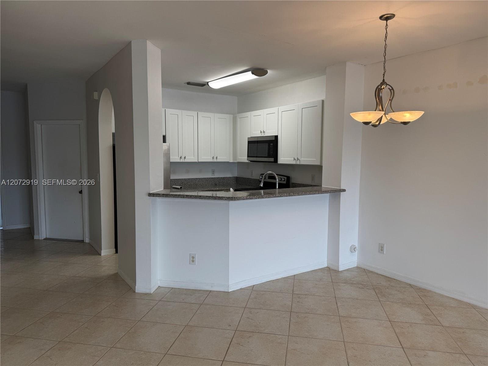 PEMBROKE PINES Townhome: 321 SW 120th Ave # 321